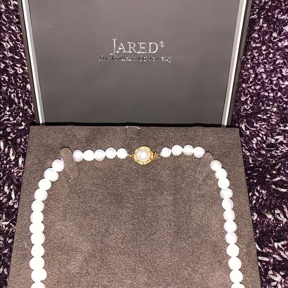 Genuine Medium Ringed Baroque South Sea Pearls - Picture 3 of 7